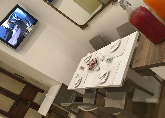 Art Atelier Accomodation Guest House Roma